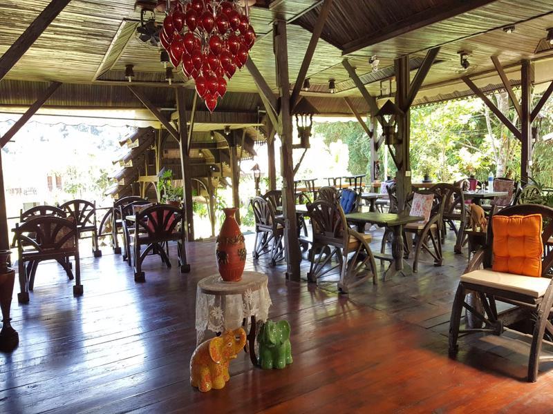 Montania Lifestyle Hotel Phanom Exterior foto