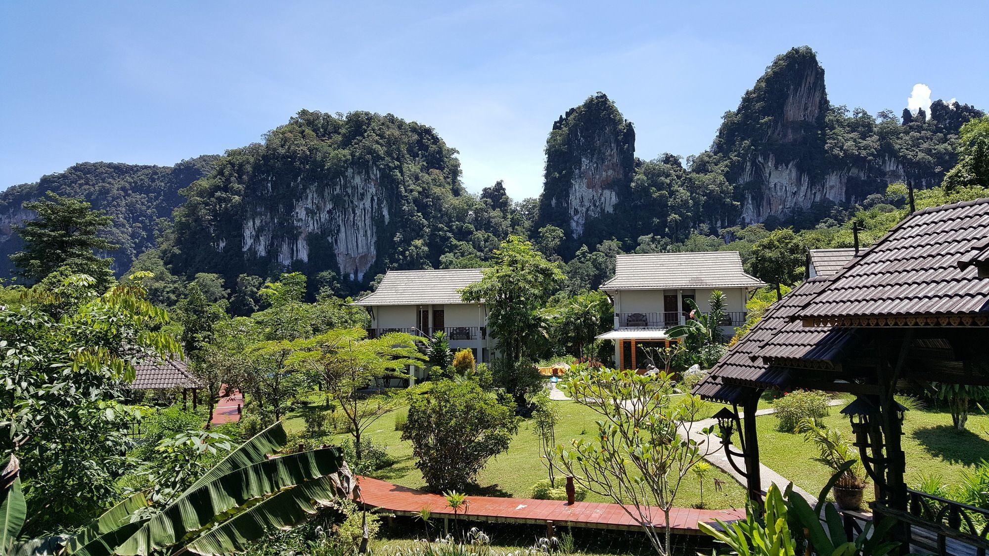 Montania Lifestyle Hotel Phanom Exterior foto